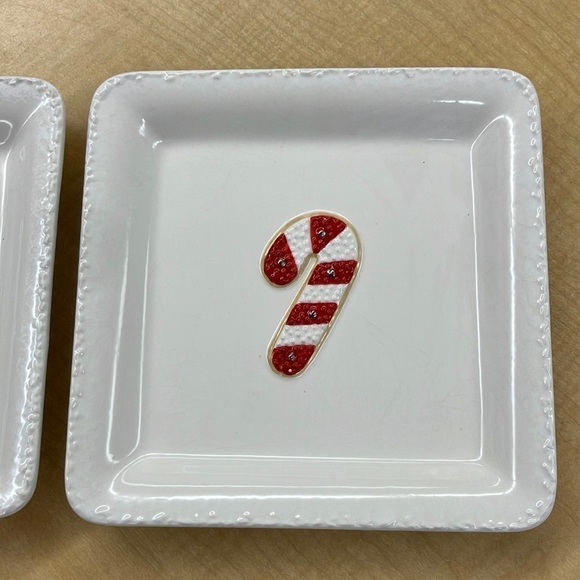 VINTAGE HALLMARK GINGERBREAD MAN AND CANDY CANE COOKIE PLATES - Picture 3 of 16